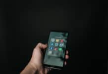 How Social Media Can Keep Updated With Sports Teams